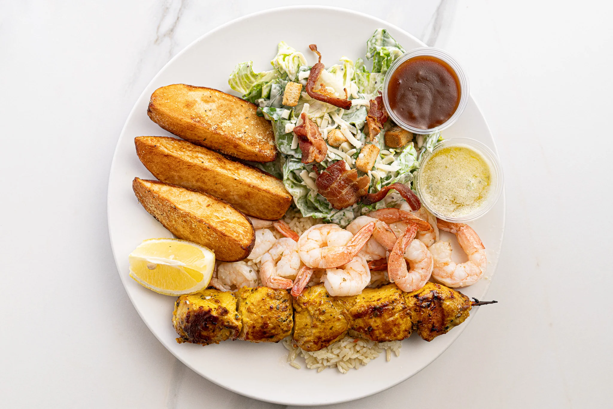 Brochette de poulet et 10 crevettes — Restaurant Le Moulin
