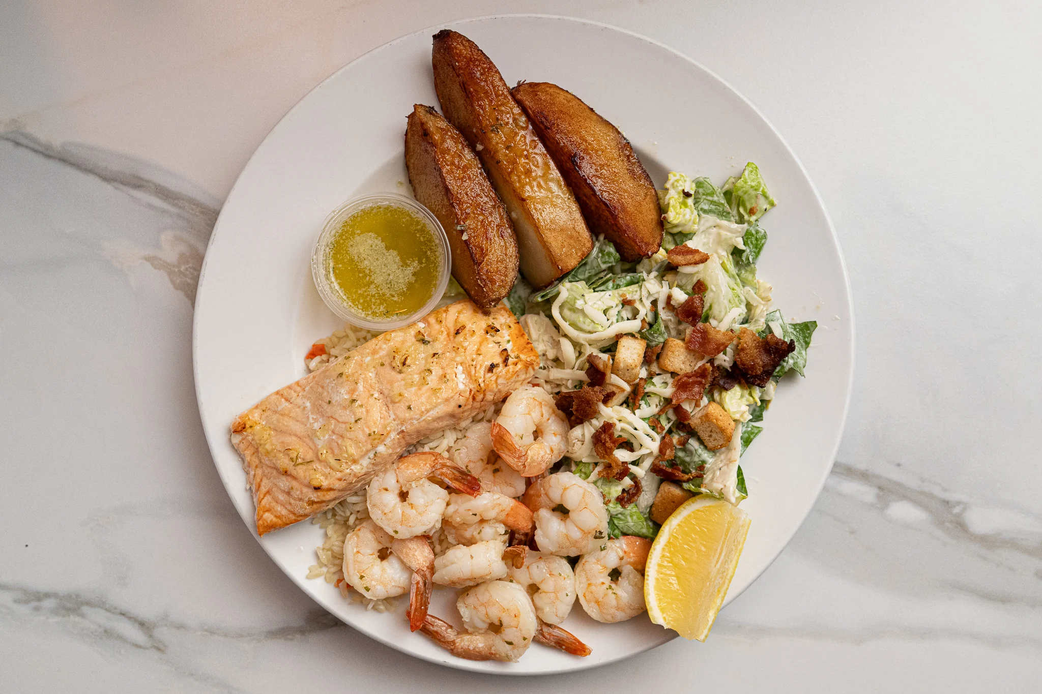 Filet de saumon & 10 crevettes — Restaurant Le Moulin